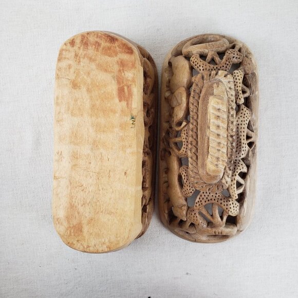 Folk Art Carved Wood Bread Basket Decor Box Wildlife Elephant Rhino Lion Safari - Picture 8 of 12